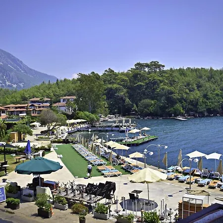 Akyaka Yacht Club 穆拉