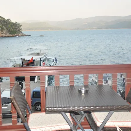 Akyaka Yacht Club * 穆拉